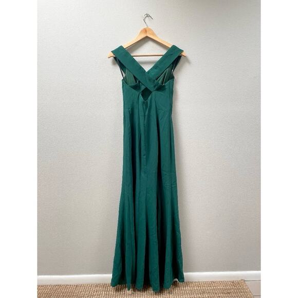 Dessy Off-the-Shoulder Criss Cross Back Trumpet Gown Hunter Green Women's 0 $257 - Picture 7 of 10